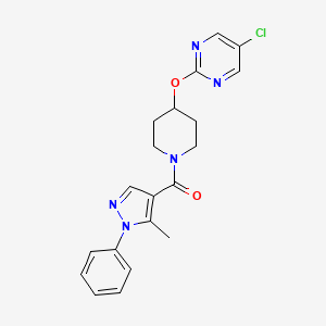 molecular formula C20H20ClN5O2 B2926256 [4-(5-Chloropyrimidin-2-yl)oxypiperidin-1-yl]-(5-methyl-1-phenylpyrazol-4-yl)methanone CAS No. 2415552-92-8