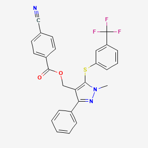 molecular formula C26H18F3N3O2S B2926445 (1-methyl-3-phenyl-5-{[3-(trifluoromethyl)phenyl]sulfanyl}-1H-pyrazol-4-yl)methyl 4-cyanobenzenecarboxylate CAS No. 318497-71-1