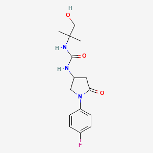 molecular formula C15H20FN3O3 B2926774 1-(1-(4-Fluorophenyl)-5-oxopyrrolidin-3-yl)-3-(1-hydroxy-2-methylpropan-2-yl)urea CAS No. 894040-81-4