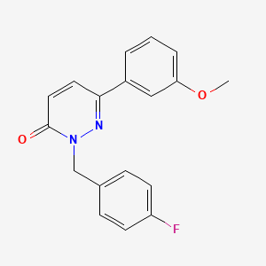 molecular formula C18H15FN2O2 B2926982 2-(4-fluorobenzyl)-6-(3-methoxyphenyl)pyridazin-3(2H)-one CAS No. 922995-10-6