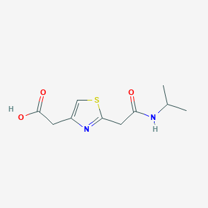 molecular formula C10H14N2O3S B2929482 2-(2-(2-(Isopropylamino)-2-oxoethyl)thiazol-4-yl)acetic acid CAS No. 927976-84-9
