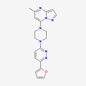 molecular formula C19H19N7O B2929661 7-[4-[6-(Furan-2-yl)pyridazin-3-yl]piperazin-1-yl]-5-methylpyrazolo[1,5-a]pyrimidine CAS No. 2380192-69-6