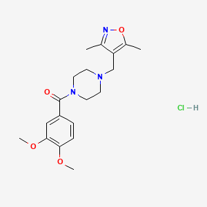 molecular formula C19H26ClN3O4 B2930066 (3,4-二甲氧基苯基)(4-((3,5-二甲基异恶唑-4-基)甲基)哌嗪-1-基)甲酮盐酸盐 CAS No. 1396866-72-0