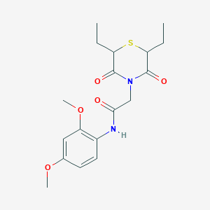 molecular formula C18H24N2O5S B2930263 2-(2,6-二乙基-3,5-二氧代硫代吗啉-4-基)-N-(2,4-二甲氧基苯基)乙酰胺 CAS No. 868215-70-7