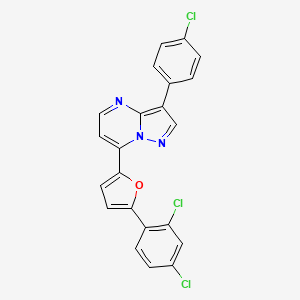 molecular formula C22H12Cl3N3O B2930385 3-(4-Chlorophenyl)-7-[5-(2,4-dichlorophenyl)-2-furyl]pyrazolo[1,5-a]pyrimidine CAS No. 439108-97-1