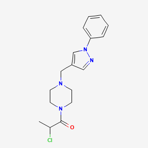 2-Chloro-1-[4-[(1-phenylpyrazol-4-yl)methyl]piperazin-1-yl]propan-1-one