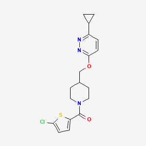 molecular formula C18H20ClN3O2S B2930787 (5-Chlorothiophen-2-yl)-[4-[(6-cyclopropylpyridazin-3-yl)oxymethyl]piperidin-1-yl]methanone CAS No. 2320576-65-4