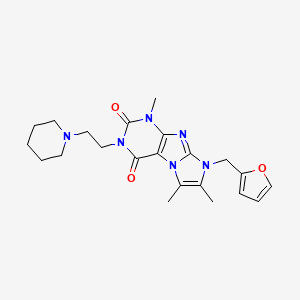 molecular formula C22H28N6O3 B2931083 8-(furan-2-ylmethyl)-1,6,7-trimethyl-3-(2-(piperidin-1-yl)ethyl)-1H-imidazo[2,1-f]purine-2,4(3H,8H)-dione CAS No. 896594-60-8