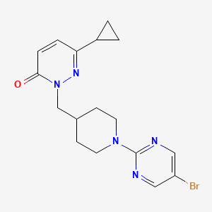 2-{[1-(5-Bromopyrimidin-2-yl)piperidin-4-yl]methyl}-6-cyclopropyl-2,3-dihydropyridazin-3-one