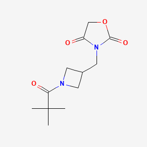 molecular formula C12H18N2O4 B2931365 3-((1-Pivaloylazetidin-3-yl)methyl)oxazolidine-2,4-dione CAS No. 2034333-79-2