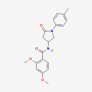 molecular formula C20H22N2O4 B2932393 2,4-二甲氧基-N-(5-氧代-1-(对甲苯基)吡咯烷-3-基)苯甲酰胺 CAS No. 896365-18-7