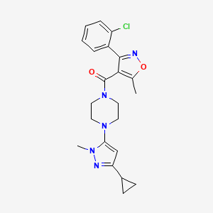molecular formula C22H24ClN5O2 B2932497 (3-(2-chlorophenyl)-5-methylisoxazol-4-yl)(4-(3-cyclopropyl-1-methyl-1H-pyrazol-5-yl)piperazin-1-yl)methanone CAS No. 2034619-09-3