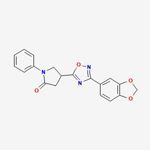 molecular formula C19H15N3O4 B2932806 4-(3-(Benzo[d][1,3]dioxol-5-yl)-1,2,4-oxadiazol-5-yl)-1-phenylpyrrolidin-2-one CAS No. 941960-54-9