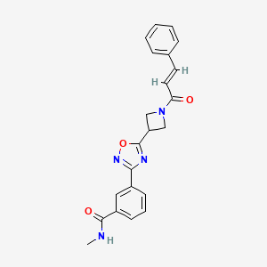 molecular formula C22H20N4O3 B2934016 (E)-3-(5-(1-桂皮酰基氮杂环丁-3-基)-1,2,4-恶二唑-3-基)-N-甲基苯甲酰胺 CAS No. 1396891-87-4