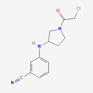 molecular formula C13H14ClN3O B2934796 3-[[1-(2-Chloroacetyl)pyrrolidin-3-yl]amino]benzonitrile CAS No. 2411311-24-3