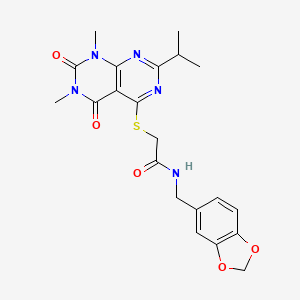 molecular formula C21H23N5O5S B2935401 N-(benzo[d][1,3]dioxol-5-ylmethyl)-2-((2-isopropyl-6,8-dimethyl-5,7-dioxo-5,6,7,8-tetrahydropyrimido[4,5-d]pyrimidin-4-yl)thio)acetamide CAS No. 863002-73-7
