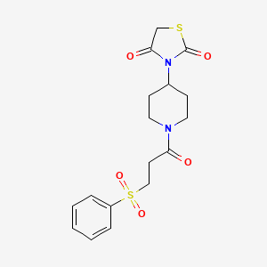 molecular formula C17H20N2O5S2 B2935497 3-(1-(3-(苯磺酰基)丙酰基)哌啶-4-基)噻唑烷-2,4-二酮 CAS No. 1798680-42-8