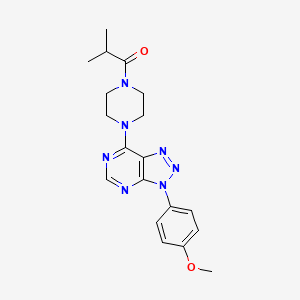 molecular formula C19H23N7O2 B2936533 1-(4-(3-(4-甲氧基苯基)-3H-[1,2,3]三唑并[4,5-d]嘧啶-7-基)哌嗪-1-基)-2-甲基丙烷-1-酮 CAS No. 923515-65-5
