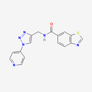 molecular formula C16H12N6OS B2936688 N-((1-(吡啶-4-基)-1H-1,2,3-三唑-4-基)甲基)苯并[d]噻唑-6-甲酰胺 CAS No. 2034532-40-4