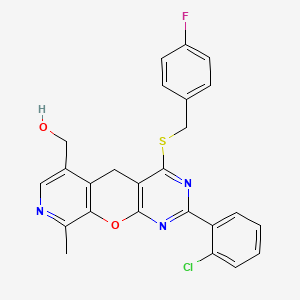 [5-(2-Chlorophenyl)-7-{[(4-fluorophenyl)methyl]sulfanyl}-14-methyl-2-oxa-4,6,13-triazatricyclo[8.4.0.0^{3,8}]tetradeca-1(10),3(8),4,6,11,13-hexaen-11-yl]methanol