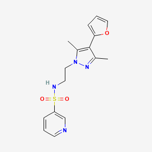 molecular formula C16H18N4O3S B2936788 N-(2-(4-(呋喃-2-基)-3,5-二甲基-1H-吡唑-1-基)乙基)吡啶-3-磺酰胺 CAS No. 2034417-99-5