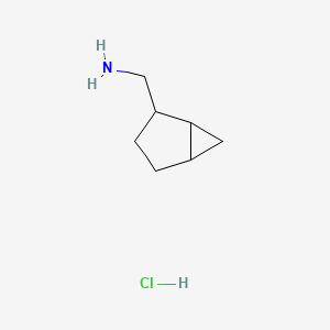 molecular formula C7H14ClN B2936797 2-双环[3.1.0]己基甲胺；盐酸盐 CAS No. 2126161-52-0