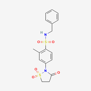 molecular formula C17H18N2O5S2 B2937713 N-苄基-4-(1,1-二氧化-3-氧代异噻唑烷-2-基)-2-甲苯磺酰胺 CAS No. 1015568-95-2
