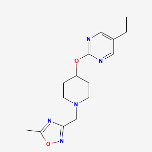 molecular formula C15H21N5O2 B2938081 3-[[4-(5-Ethylpyrimidin-2-yl)oxypiperidin-1-yl]methyl]-5-methyl-1,2,4-oxadiazole CAS No. 2380071-97-4