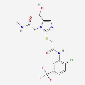 molecular formula C16H16ClF3N4O3S B2938197 2-[2-[(2-{[2-chloro-5-(trifluoromethyl)phenyl]amino}-2-oxoethyl)thio]-5-(hydroxymethyl)-1H-imidazol-1-yl]-N-methylacetamide CAS No. 923146-73-0