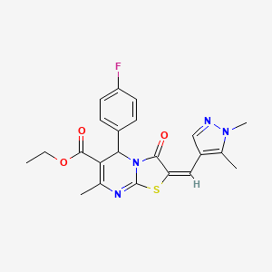 molecular formula C22H21FN4O3S B2940139 (E)-ethyl 2-((1,5-dimethyl-1H-pyrazol-4-yl)methylene)-5-(4-fluorophenyl)-7-methyl-3-oxo-3,5-dihydro-2H-thiazolo[3,2-a]pyrimidine-6-carboxylate CAS No. 494219-00-0