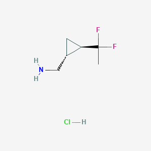 molecular formula C6H12ClF2N B2940955 [(1R,2R)-2-(1,1-二氟乙基)环丙基]甲胺;盐酸盐 CAS No. 2309431-94-3
