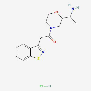 molecular formula C15H20ClN3O2S B2941330 1-[2-(1-Aminoethyl)morpholin-4-yl]-2-(1,2-benzothiazol-3-yl)ethanone;hydrochloride CAS No. 2418730-99-9