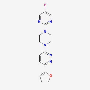 molecular formula C16H15FN6O B2941697 3-[4-(5-Fluoropyrimidin-2-yl)piperazin-1-yl]-6-(furan-2-yl)pyridazine CAS No. 2380187-94-8