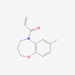 molecular formula C13H15NO2 B2941732 1-(7-Methyl-3,4-dihydro-2H-1,5-benzoxazepin-5-yl)prop-2-en-1-one CAS No. 2196016-47-2