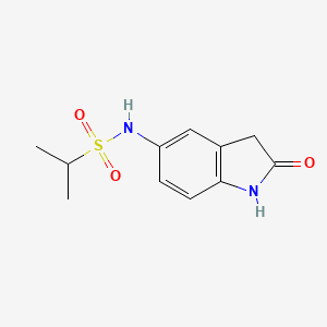 molecular formula C11H14N2O3S B2943222 N-(2-oxoindolin-5-yl)propane-2-sulfonamide CAS No. 921539-26-6