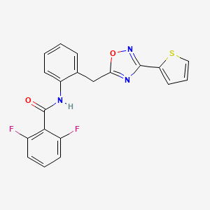 molecular formula C20H13F2N3O2S B2943287 2,6-difluoro-N-(2-((3-(thiophen-2-yl)-1,2,4-oxadiazol-5-yl)methyl)phenyl)benzamide CAS No. 1797545-22-2