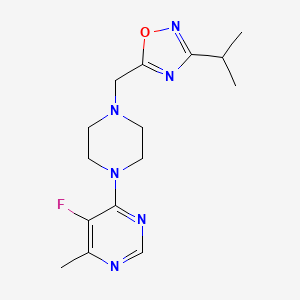 5-[[4-(5-Fluoro-6-methylpyrimidin-4-yl)piperazin-1-yl]methyl]-3-propan-2-yl-1,2,4-oxadiazole