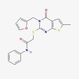 molecular formula C20H17N3O3S2 B2944138 2-[3-(furan-2-ylmethyl)-6-methyl-4-oxothieno[2,3-d]pyrimidin-2-yl]sulfanyl-N-phenylacetamide CAS No. 717876-07-8