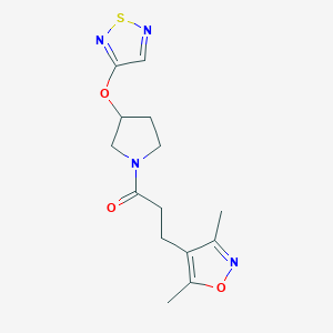 molecular formula C14H18N4O3S B2944249 3-(3,5-二甲基-1,2-恶唑-4-基)-1-[3-(1,2,5-噻二唑-3-氧基)吡咯烷-1-基]丙-1-酮 CAS No. 2097931-15-0