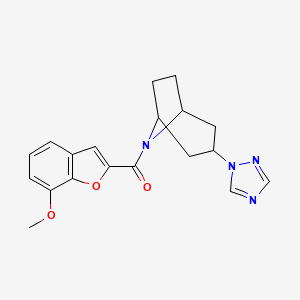 molecular formula C19H20N4O3 B2944412 ((1R,5S)-3-(1H-1,2,4-三唑-1-基)-8-氮杂双环[3.2.1]辛-8-基)(7-甲氧基苯并呋喃-2-基)甲苯酮 CAS No. 2320680-04-2