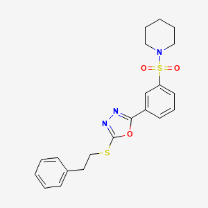 molecular formula C21H23N3O3S2 B2945295 2-(Phenethylthio)-5-(3-(piperidin-1-ylsulfonyl)phenyl)-1,3,4-oxadiazole CAS No. 873814-02-9
