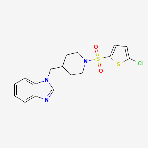molecular formula C18H20ClN3O2S2 B2945413 1-((1-((5-chlorothiophen-2-yl)sulfonyl)piperidin-4-yl)methyl)-2-methyl-1H-benzo[d]imidazole CAS No. 1203391-71-2