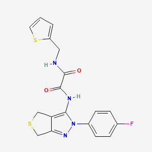 molecular formula C18H15FN4O2S2 B2945423 N'-[2-(4-fluorophenyl)-4,6-dihydrothieno[3,4-c]pyrazol-3-yl]-N-(thiophen-2-ylmethyl)oxamide CAS No. 899741-80-1