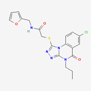 molecular formula C19H18ClN5O3S B2945612 2-({7-chloro-5-oxo-4-propyl-4H,5H-[1,2,4]triazolo[4,3-a]quinazolin-1-yl}sulfanyl)-N-[(furan-2-yl)methyl]acetamide CAS No. 1114630-96-4