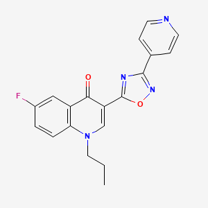 6-fluoro-1-propyl-3-(3-(pyridin-4-yl)-1,2,4-oxadiazol-5-yl)quinolin-4(1H)-one