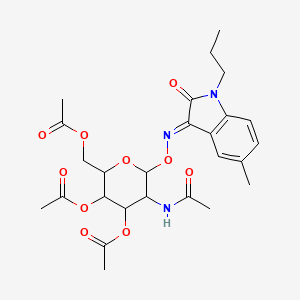 molecular formula C26H33N3O10 B2946392 (E)-5-acetamido-2-(acetoxymethyl)-6-(((5-methyl-2-oxo-1-propylindolin-3-ylidene)amino)oxy)tetrahydro-2H-pyran-3,4-diyl diacetate CAS No. 1025031-37-1