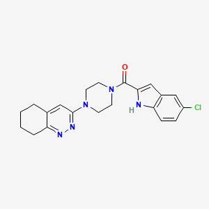 molecular formula C21H22ClN5O B2946682 (5-chloro-1H-indol-2-yl)(4-(5,6,7,8-tetrahydrocinnolin-3-yl)piperazin-1-yl)methanone CAS No. 2034350-18-8