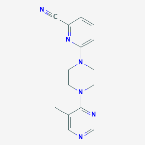 molecular formula C15H16N6 B2946938 6-[4-(5-Methylpyrimidin-4-yl)piperazin-1-yl]pyridine-2-carbonitrile CAS No. 2380071-13-4