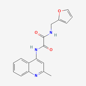 B2947043 N1-(furan-2-ylmethyl)-N2-(2-methylquinolin-4-yl)oxalamide CAS No. 941999-33-3