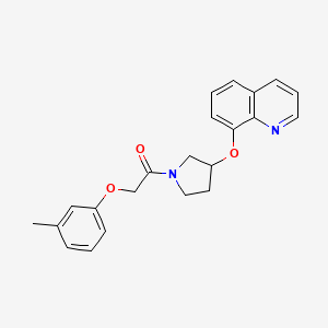 molecular formula C22H22N2O3 B2947101 1-(3-(喹啉-8-氧基)吡咯烷-1-基)-2-(间甲苯氧基)乙酮 CAS No. 1904200-77-6